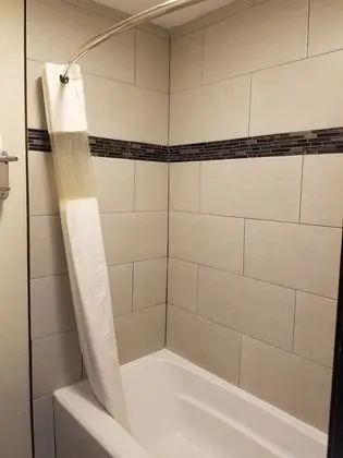 Oda, 2 Çift Kişilik Yatak, Sigara İçilmez