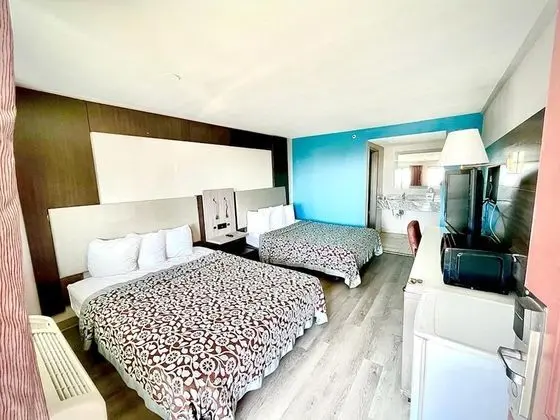 Standard Oda, 2 Büyük (Queen) Boy Yatak, Sigara İçilmez