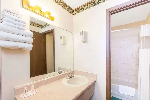 Oda, 1 En Büyük (King) Boy Yatak, Sigara İçilebilir