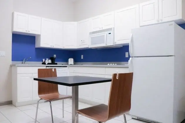 Süit, 2 Büyük (Queen) Boy Yatak, Sigara İçilmez (One-Bedroom)