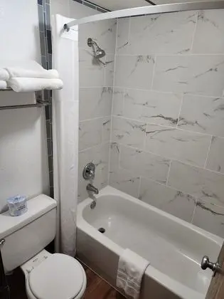 Standard Oda, 1 En Büyük (King) Boy Yatak, Sigara İçilmez, Buzdolabı ve Mikrodalga