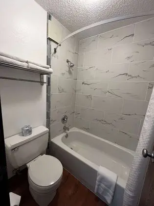 Standard Oda, 1 En Büyük (King) Boy Yatak, Sigara İçilmez, Buzdolabı ve Mikrodalga