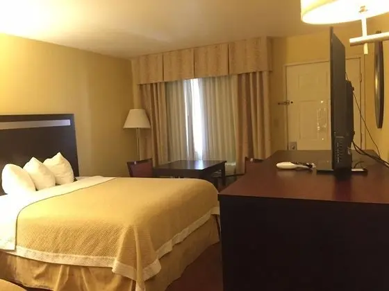 Oda, 1 En Büyük (King) Boy Yatak, Engellilere Uygun