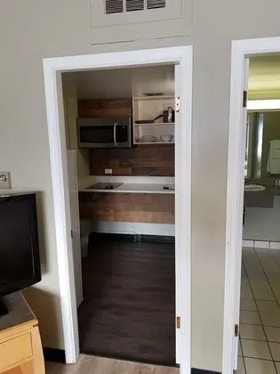 Efficiency, Oda, Sigara İçilmez