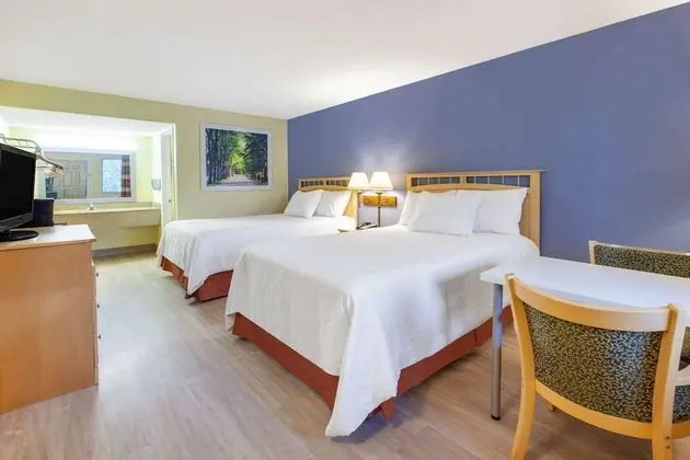 Oda, 2 Büyük (Queen) Boy Yatak, Sigara İçilmez (Pet-Friendly)