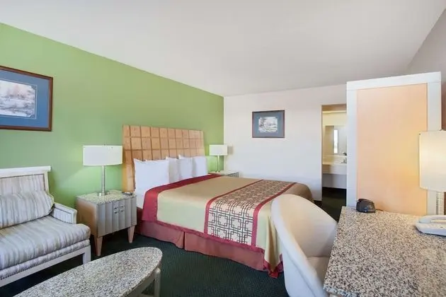 Oda, 1 En Büyük (King) Boy Yatak, Engellilere Uygun