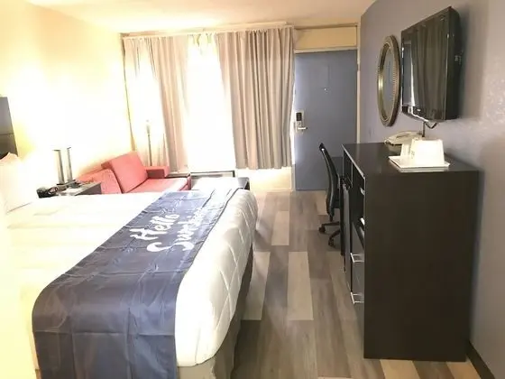 Standard Oda, 1 En Büyük (King) Boy Yatak