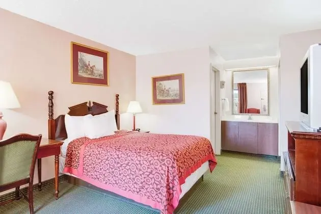 Süit, 1 Çift Kişilik Yatak, Buzdolabı