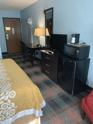 Oda, 1 Büyük (Queen) Boy Yatak, Sigara İçilmez