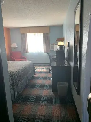 Oda, 1 En Büyük (King) Boy Yatak, Sigara İçilebilir