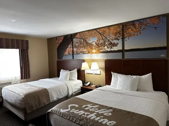 Süit, 2 Büyük (Queen) Boy Yatak, Engellilere Uygun, Sigara İçilmez