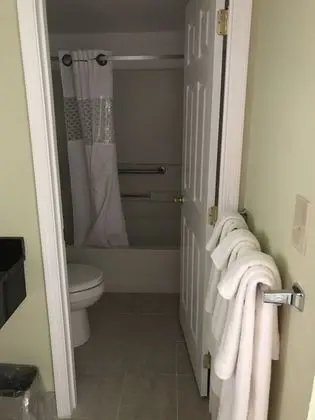 Süit, 2 Büyük (Queen) Boy Yatak, Sigara İçilmez