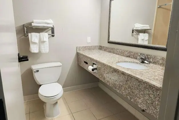 Standard Oda, 1 En Büyük (King) Boy Yatak, Sigara İçilmez, Buzdolabı ve Mikrodalga