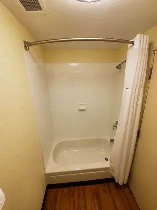 Süit, 1 En Büyük (King) Boy Yatak, Sigara İçilmez (One-Bedroom)