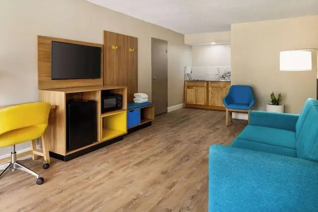 Süit, Birden Çok Yatak, Sigara İçilmez, Mutfak