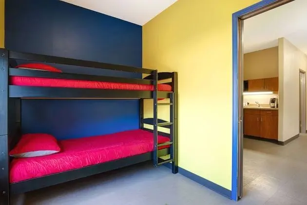 Süit (Kid Zone Theme)