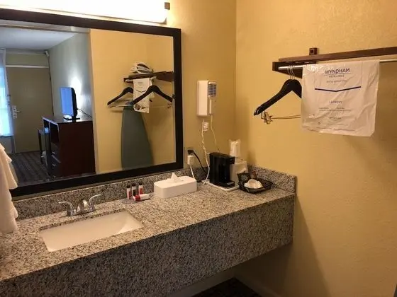 Oda, 2 Çift Kişilik Yatak, Sigara İçilmez (First Floor)