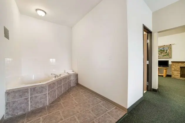 Honeymoon Süit, 1 En Büyük (King) Boy Yatak, Sıcak Su Küveti
