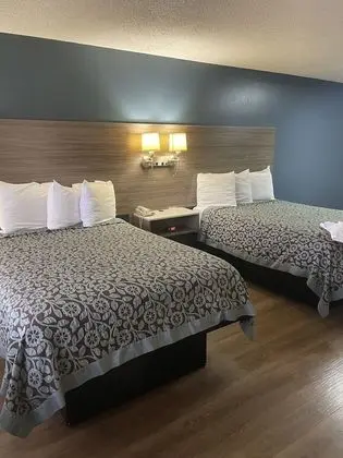 Tek Büyük Yataklı Oda, 2 Çift Kişilik Yatak, Sigara İçilebilir