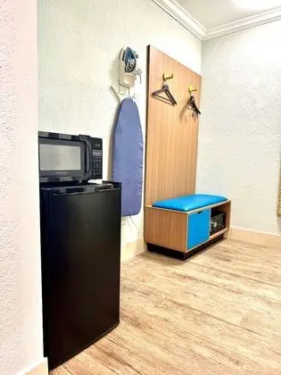 Oda, Birden Çok Yatak, Sigara İçilmez