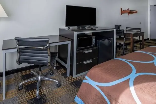 Oda, 1 Büyük (Queen) Boy Yatak, Sigara İçilmez