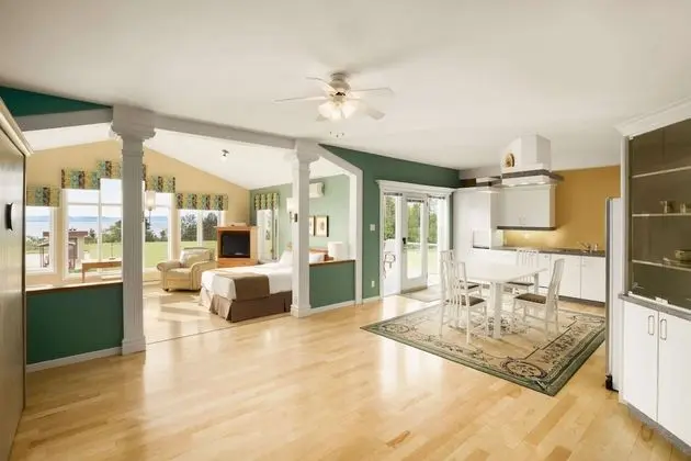 Çatı Katı (Loft), 2 Büyük (Queen) Boy Yatak