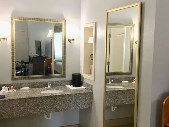 Standard Oda, 1 En Büyük (King) Boy Yatak