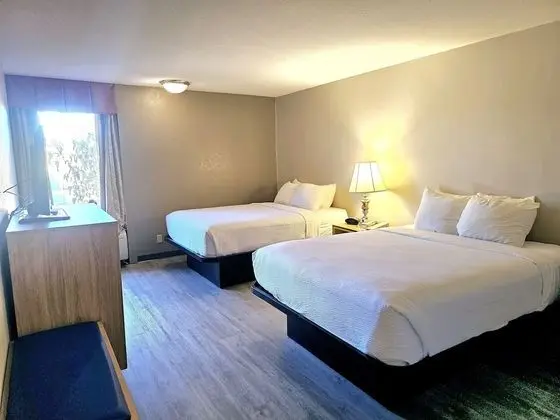 Oda, 2 Büyük (Queen) Boy Yatak, Sigara İçilmez