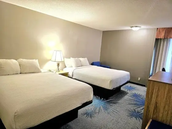 Oda, 2 Büyük (Queen) Boy Yatak, Sigara İçilmez