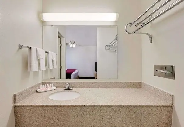 Oda, 1 En Büyük (King) Boy Yatak, Sigara İçilmez