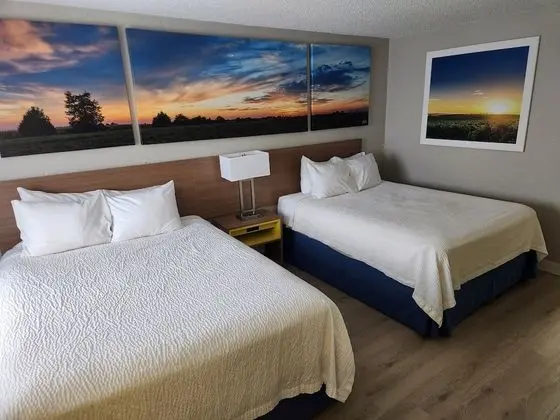 Oda, 2 Büyük (Queen) Boy Yatak, Sigara İçilmez