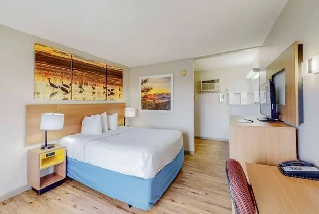 Standard Oda, 1 Büyük (Queen) Boy Yatak