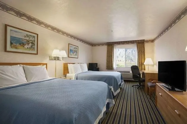 Standard Oda, 2 Büyük (Queen) Boy Yatak