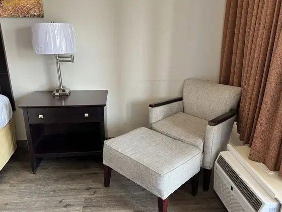 Standard Oda, 1 En Büyük (King) Boy Yatak, Sigara İçilmez