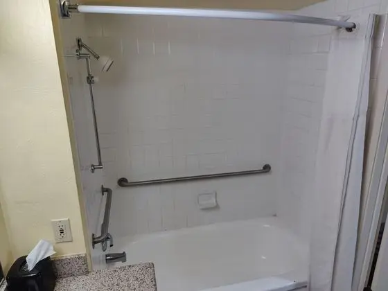 Standard Oda, 1 Büyük (Queen) Boy Yatak, Sigara İçilmez