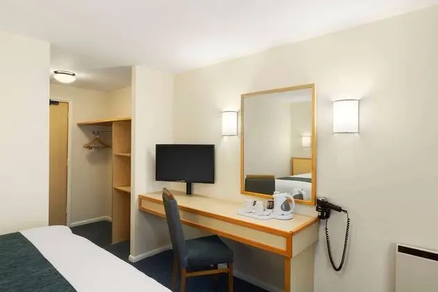 Oda, 1 Çift Kişilik Yatak, Engellilere Uygun, Sigara İçilmez (Mobility Accessible)