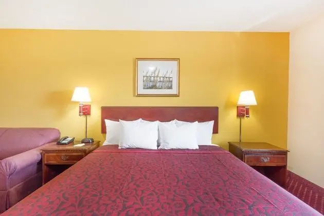 Oda, 1 Çift Kişilik Yatak, Engellilere Uygun, Sigara İçilmez (Bathtub w/ Grab Bars)