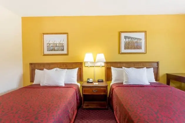 Oda, 2 Çift Kişilik Yatak, Sigara İçilmez