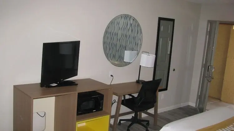 Oda, 1 En Büyük (King) Boy Yatak, Sigara İçilmez