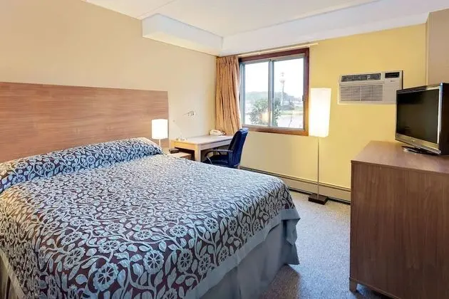 Economy Oda, 1 Büyük (Queen) Boy Yatak