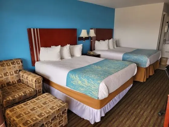 Standard Oda, 2 Büyük (Queen) Boy Yatak