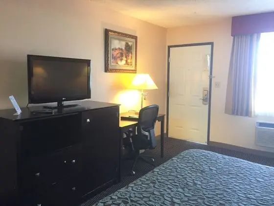 Standard Oda, 2 Büyük (Queen) Boy Yatak (Standard Room, 2 Queen Beds (No Pets))