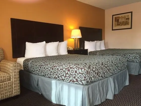 Standard Oda, 2 Büyük (Queen) Boy Yatak (Standard Room, 2 Queen Beds (No Pets))