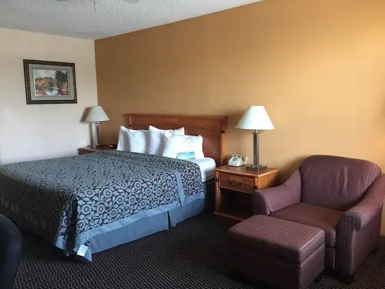 Stüdyo Süit, 1 En Büyük (King) Boy Yatak, Sigara İçilmez (Studio Suite, 1 King Bed, No Pets)