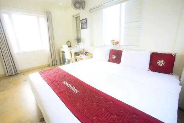 Deluxe Tek Büyük veya İki Ayrı Yataklı Oda, Özel Banyo, Plaj Kenarı