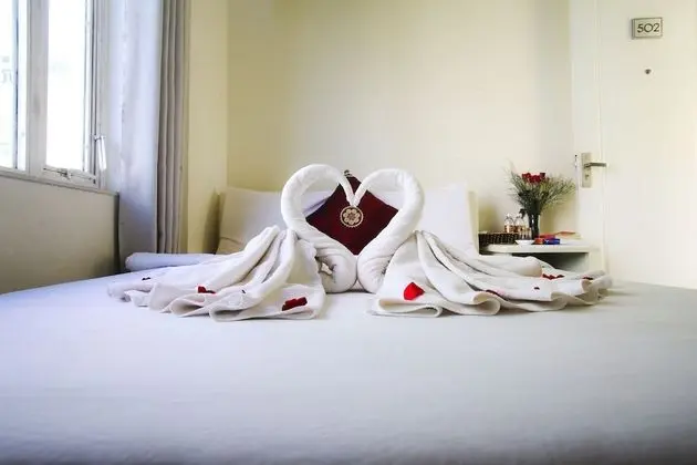 Honeymoon Oda