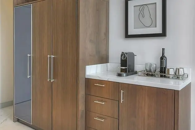 Oda, 2 Büyük (Queen) Boy Yatak, Sigara İçilmez, Balkon