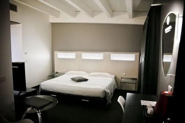 Superior Tek Büyük Yataklı Oda