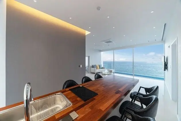 Platinum, Private Pool(Surcharge for Water Heating&Pet/Reservation required/Call 1 Day Prior to C/I)
