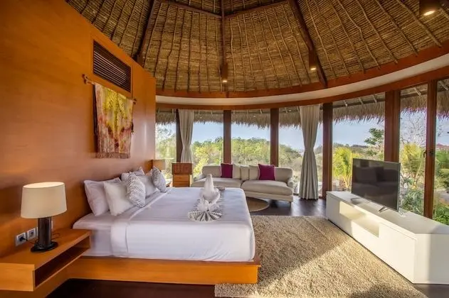 Deluxe Villa